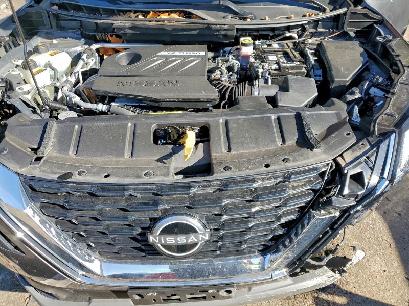 Фото 11 - NISSAN ROGUE