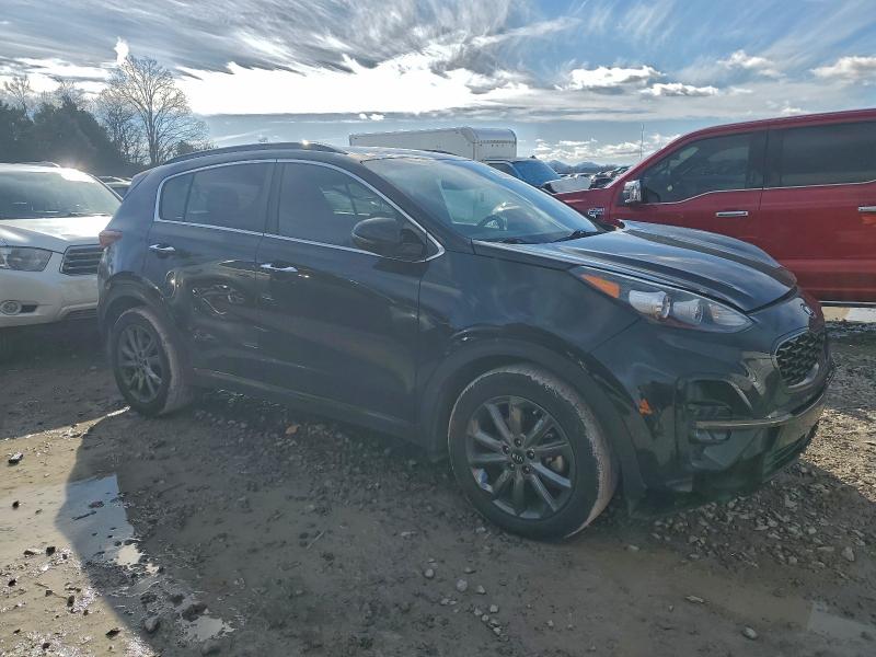 Фото 4 - KIA SPORTAGE