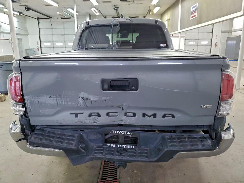 Фото 6 - TOYOTA TACOMA