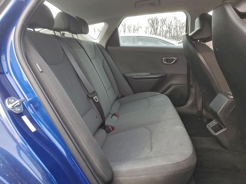 Фото 10 - KIA K4 LX