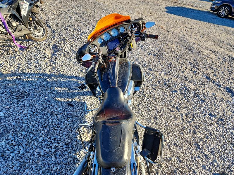 HARLEY-DAVIDSON FL 2022