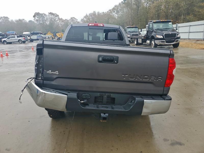 Фото 6 - TOYOTA TUNDRA