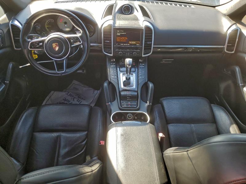 Фото 8 - PORSCHE CAYENNE