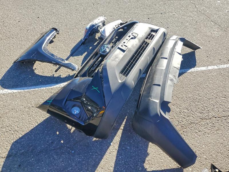 Фото 12 - TOYOTA RAV4