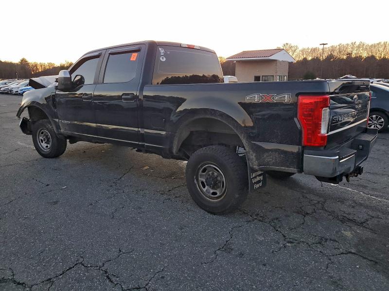 Фото 2 - FORD F350