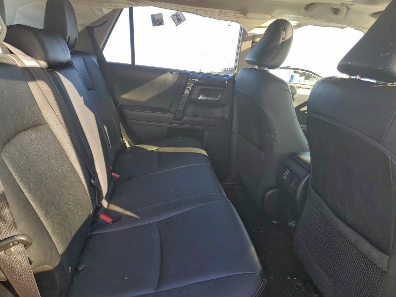 Фото 11 - TOYOTA 4RUNNER