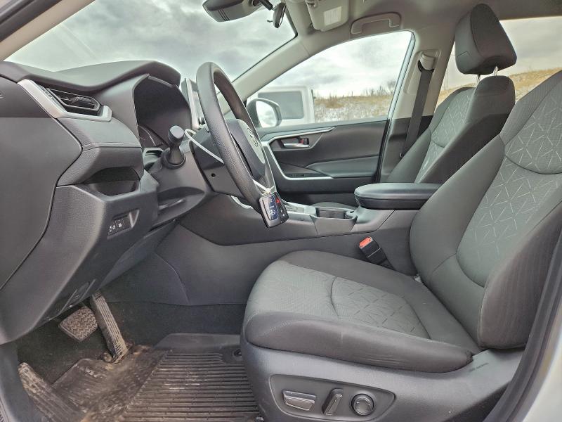 Фото 7 - TOYOTA RAV4