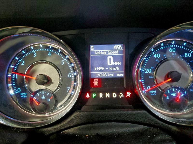 Фото 9 - CHRYSLER MINIVAN