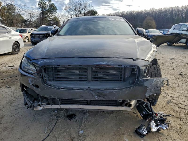 Фото 5 - VOLVO S90