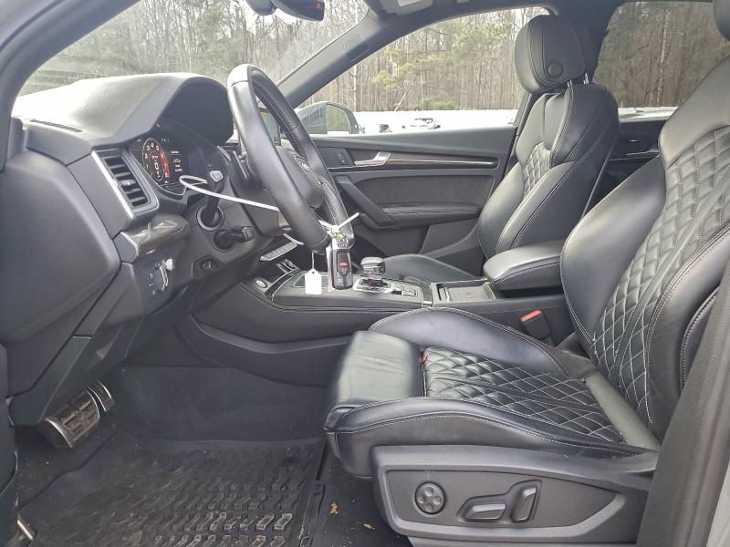 Фото 7 - AUDI SQ5