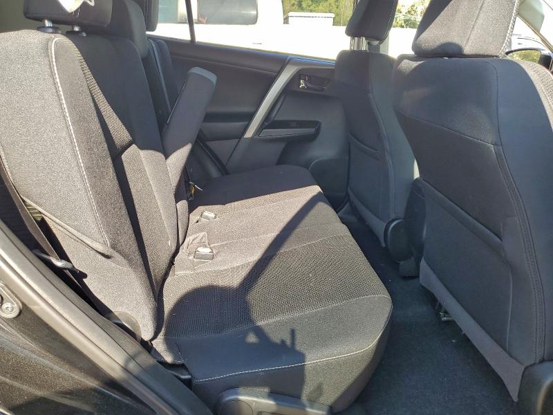 Фото 11 - TOYOTA RAV4