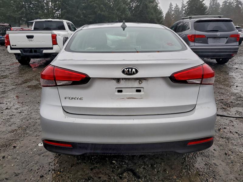 Фото 6 - KIA FORTE