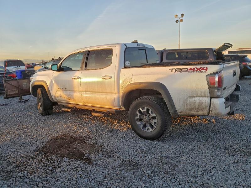 Фото 2 - TOYOTA TACOMA
