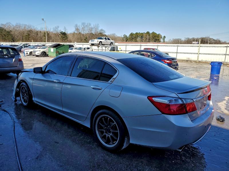 Фото 2 - HONDA ACCORD