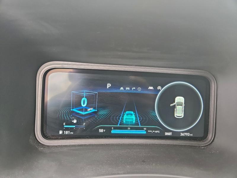 Фото 9 - HYUNDAI KONA