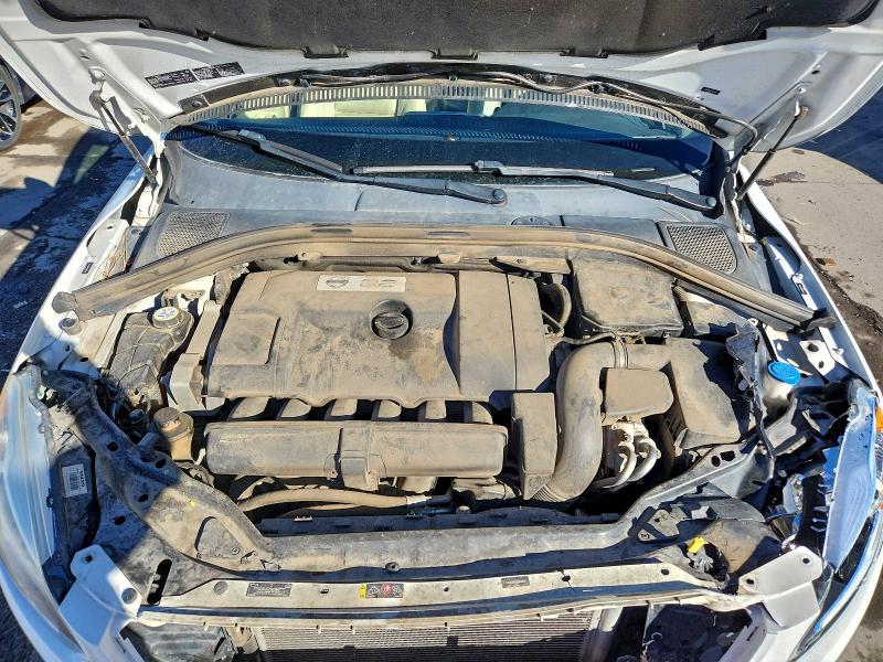 Фото 12 - VOLVO XC60