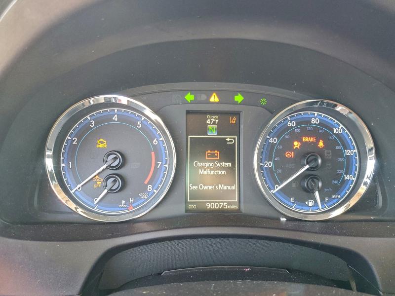 Фото 9 - TOYOTA COROLLA