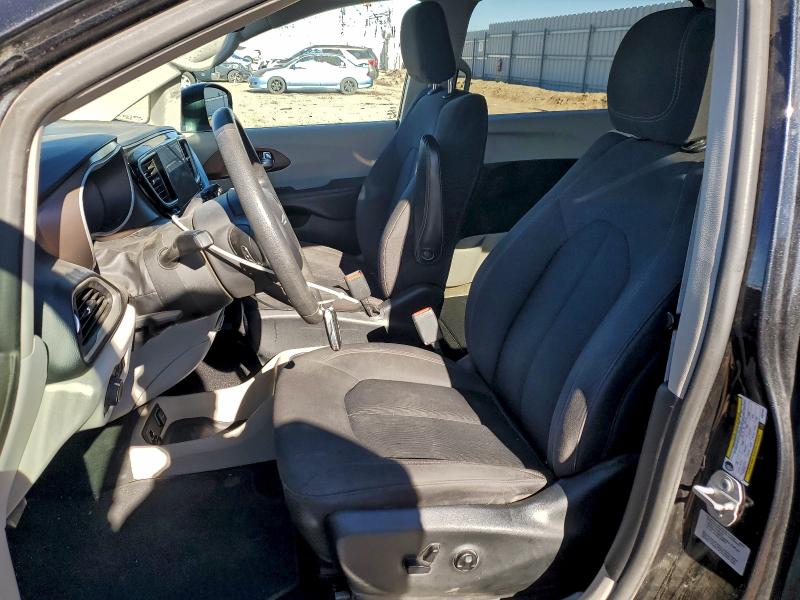 Фото 7 - CHRYSLER PACIFICA