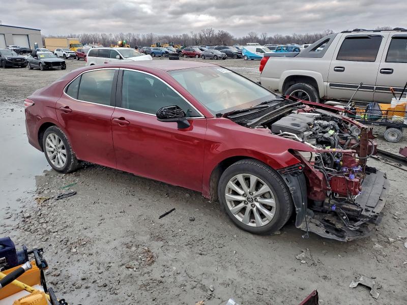 Фото 4 - TOYOTA CAMRY