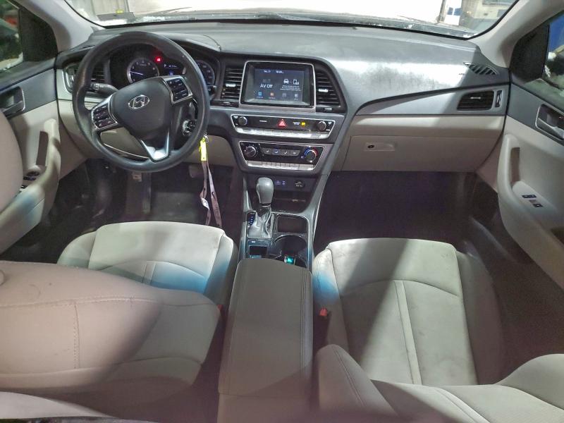 Фото 8 - HYUNDAI SONATA