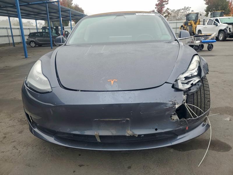 Фото 5 - TESLA MODEL 3