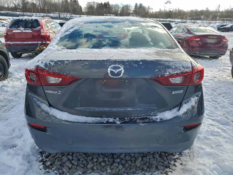 Фото 6 - MAZDA 3