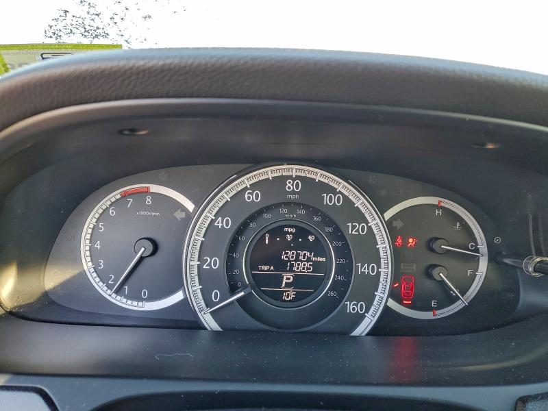 Фото 9 - HONDA ACCORD