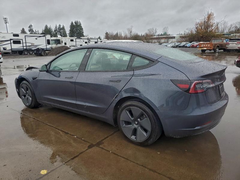 Фото 2 - TESLA MODEL 3