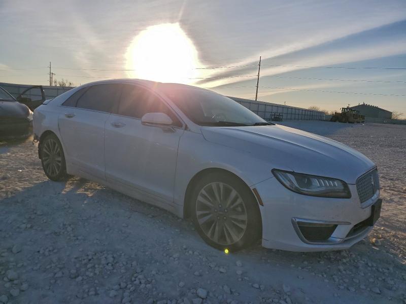 Фото 4 - LINCOLN MKZ