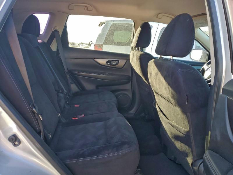 Фото 10 - NISSAN ROGUE