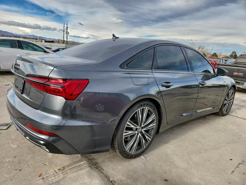 Фото 3 - AUDI A6