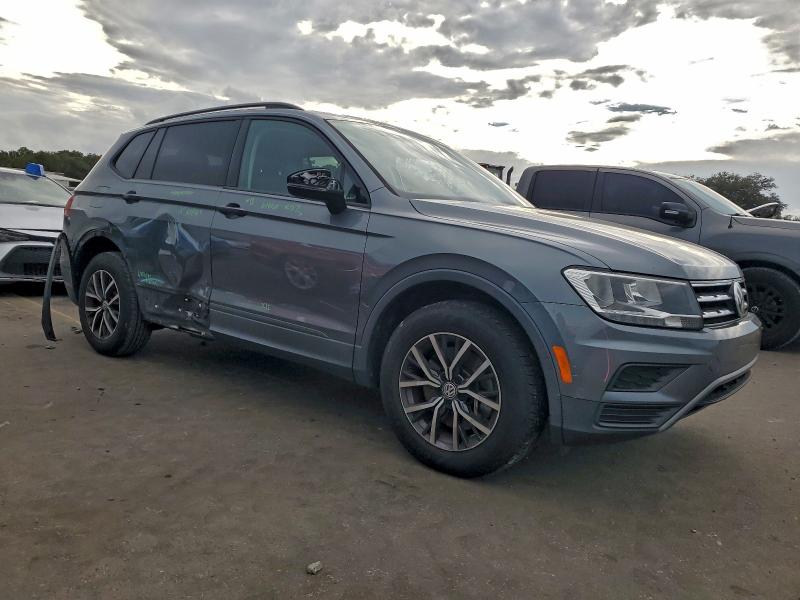 Фото 4 - VOLKSWAGEN TIGUAN