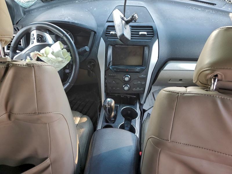 Фото 8 - FORD EXPLORER