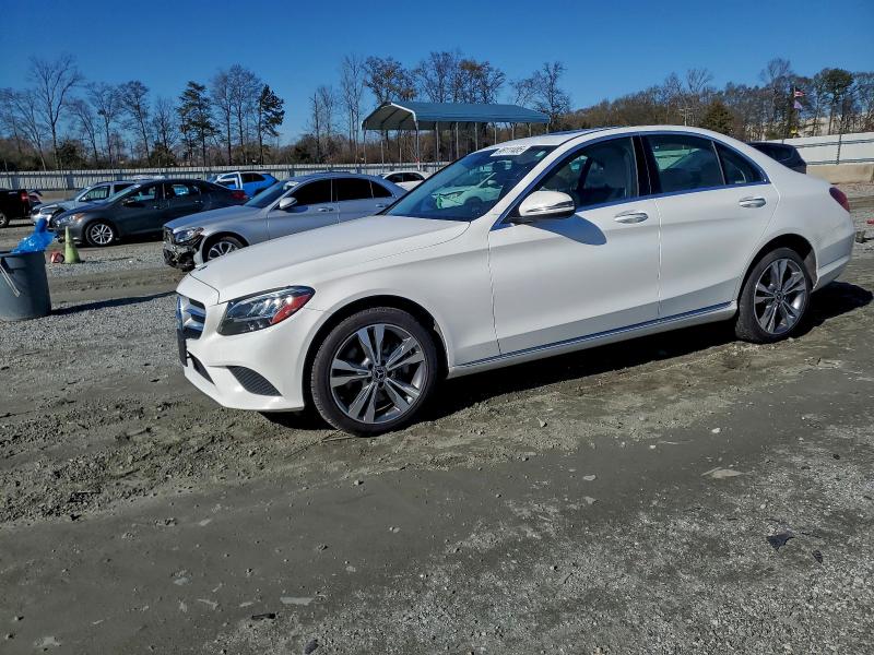 Фото 1 - MERCEDES-BENZ C-CLASS