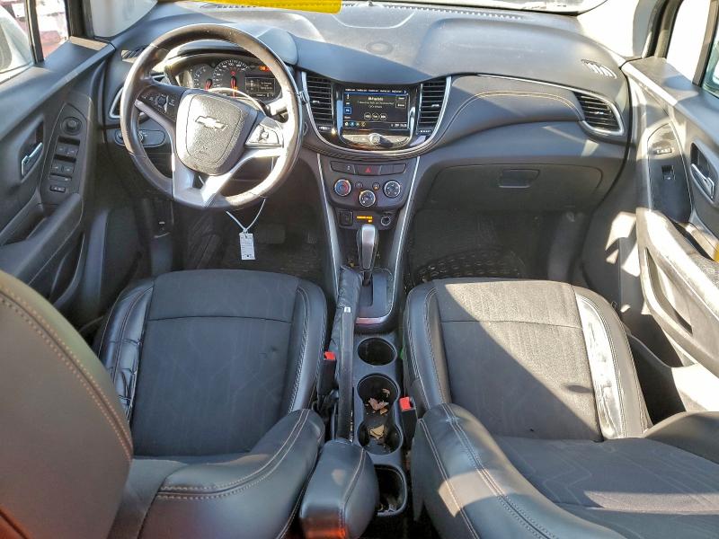 Фото 8 - CHEVROLET TRAX