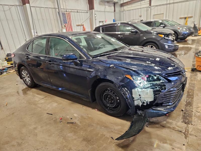 Фото 4 - TOYOTA CAMRY