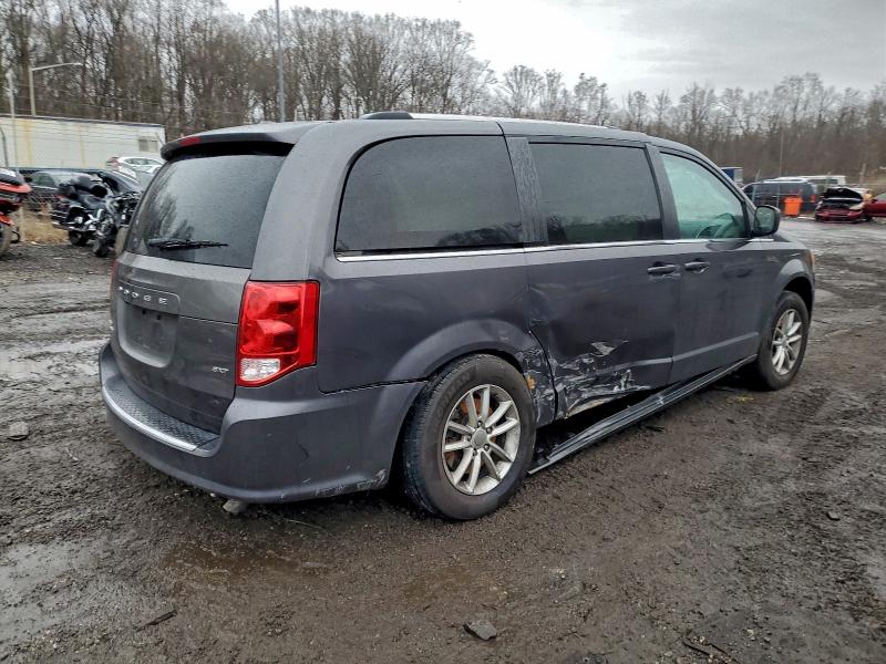 Фото 3 - DODGE CARAVAN