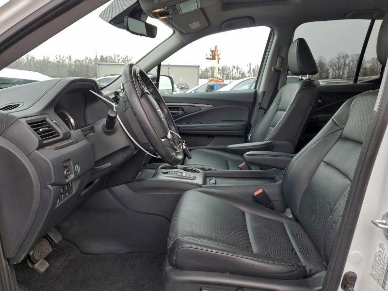 Фото 7 - HONDA RIDGELINE