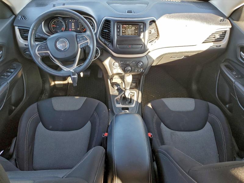 Фото 8 - JEEP GRAND CHER