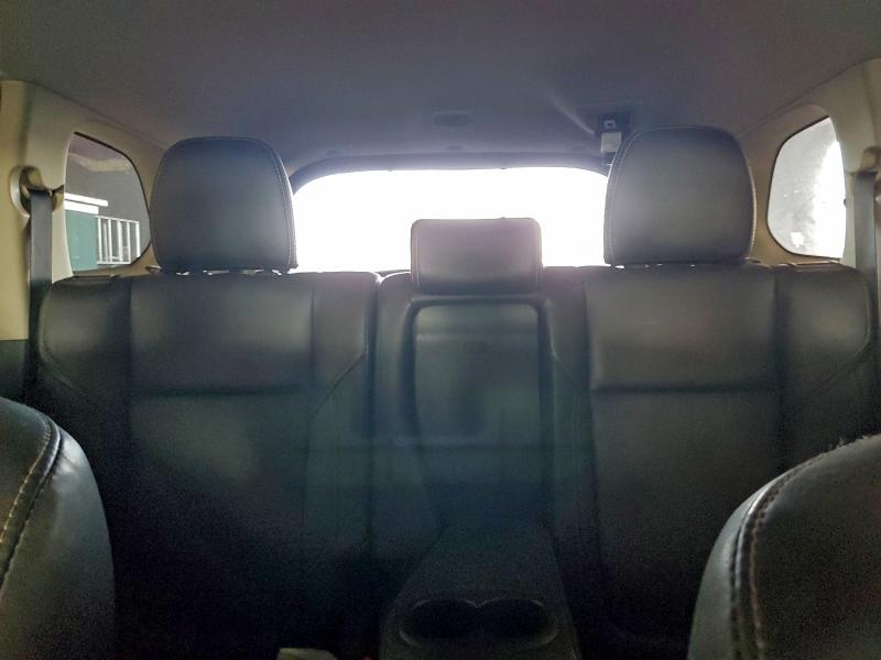 Фото 10 - MITSUBISHI OUTLANDER