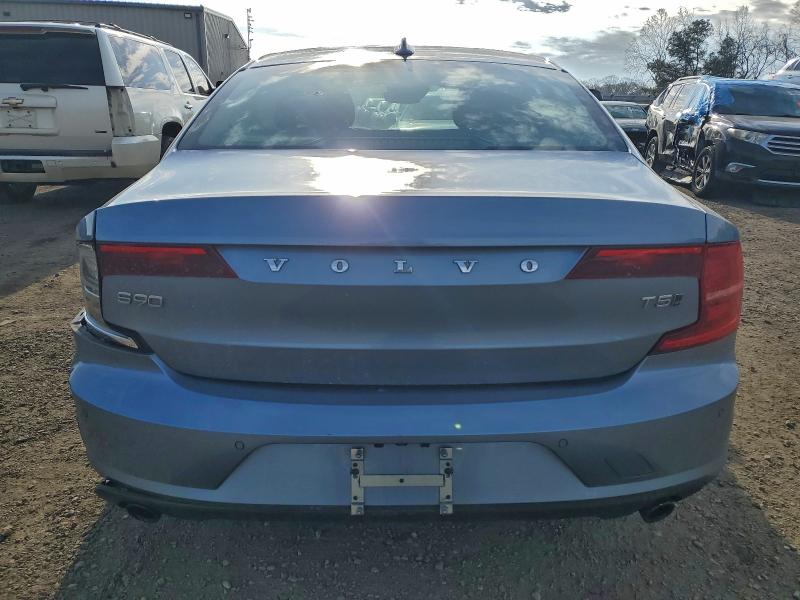 VOLVO S90 2018 VIN LVY982MK3JP021062