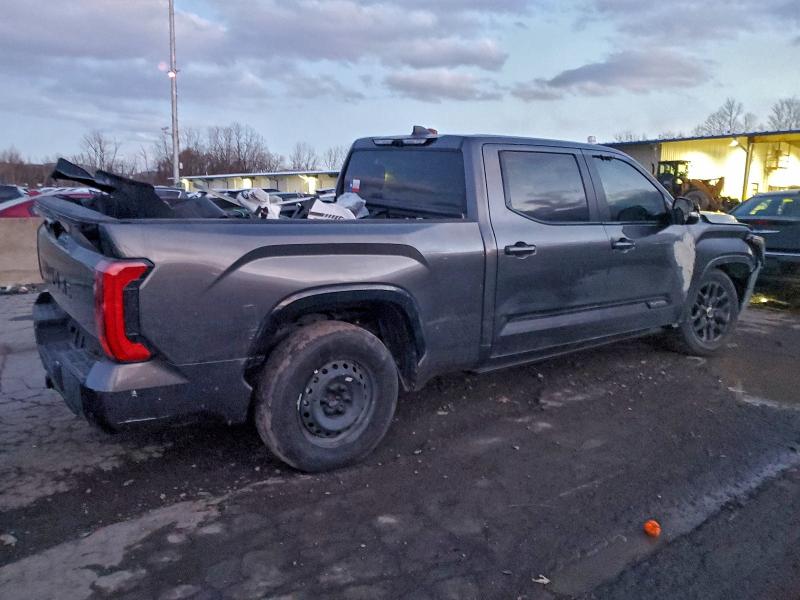 Фото 3 - TOYOTA TUNDRA