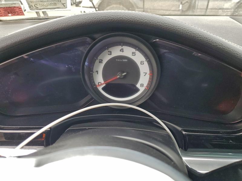 Фото 9 - PORSCHE PANAMERA