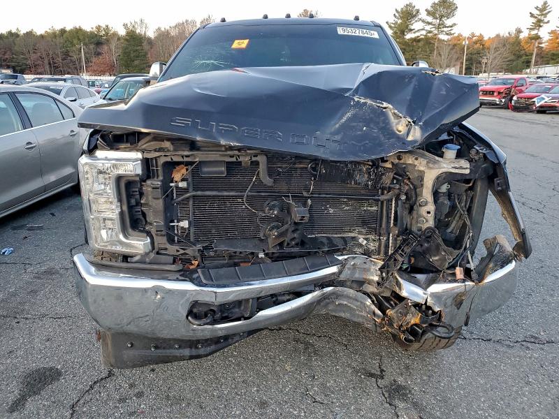 Фото 5 - FORD F350