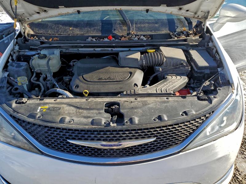 Фото 12 - CHRYSLER PACIFICA