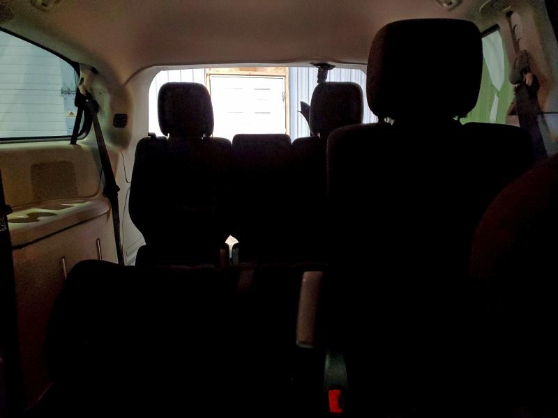 Фото 10 - DODGE CARAVAN