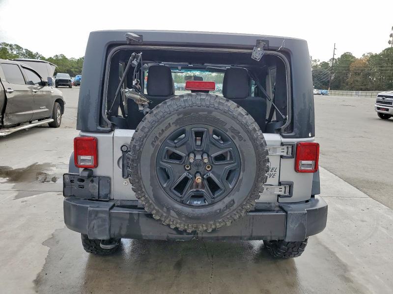 Фото 6 - JEEP WRANGLER