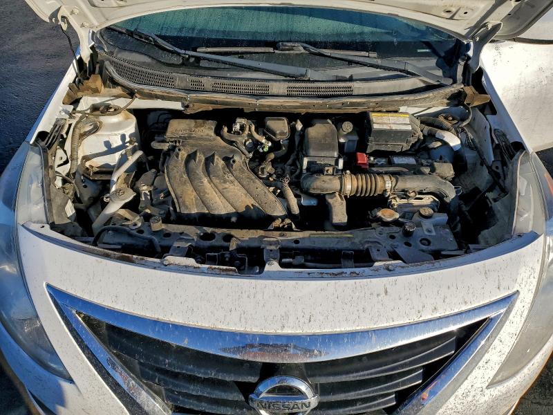 Фото 11 - NISSAN VERSA