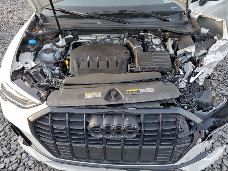 Фото 12 - AUDI Q3