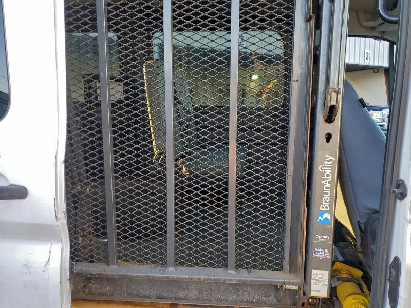 Фото 11 - FORD TRANSIT